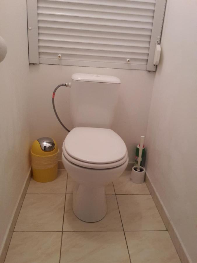 Apartman Bystrica City & Parking 班斯卡-比斯特里察 外观 照片